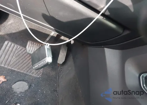 2015 Land Rover Range Rover Evoque Pure z USA, uszkodzony, nr VIN SALVR2BG7FH029712